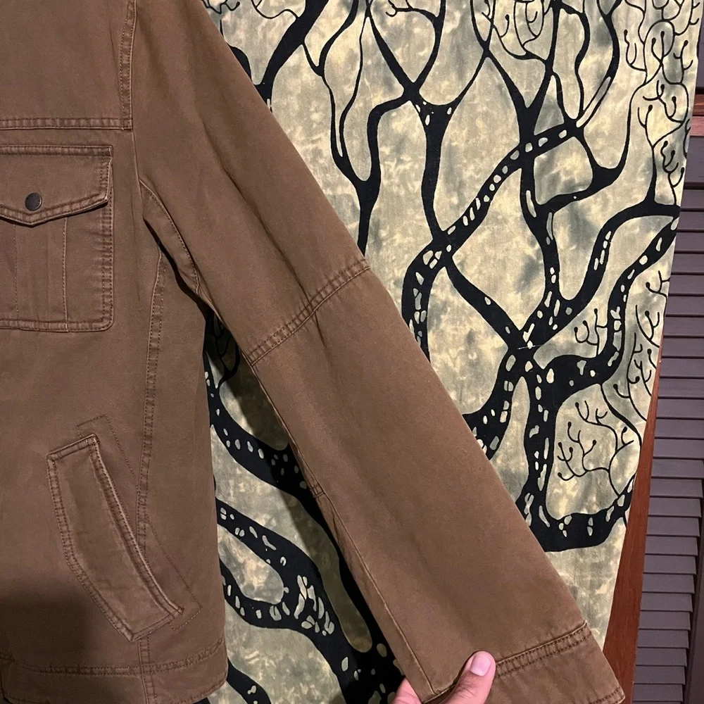 NWT Levi’s Washed Cotton Quilt-Lined Trucker Jacket - Picture 10 of 16